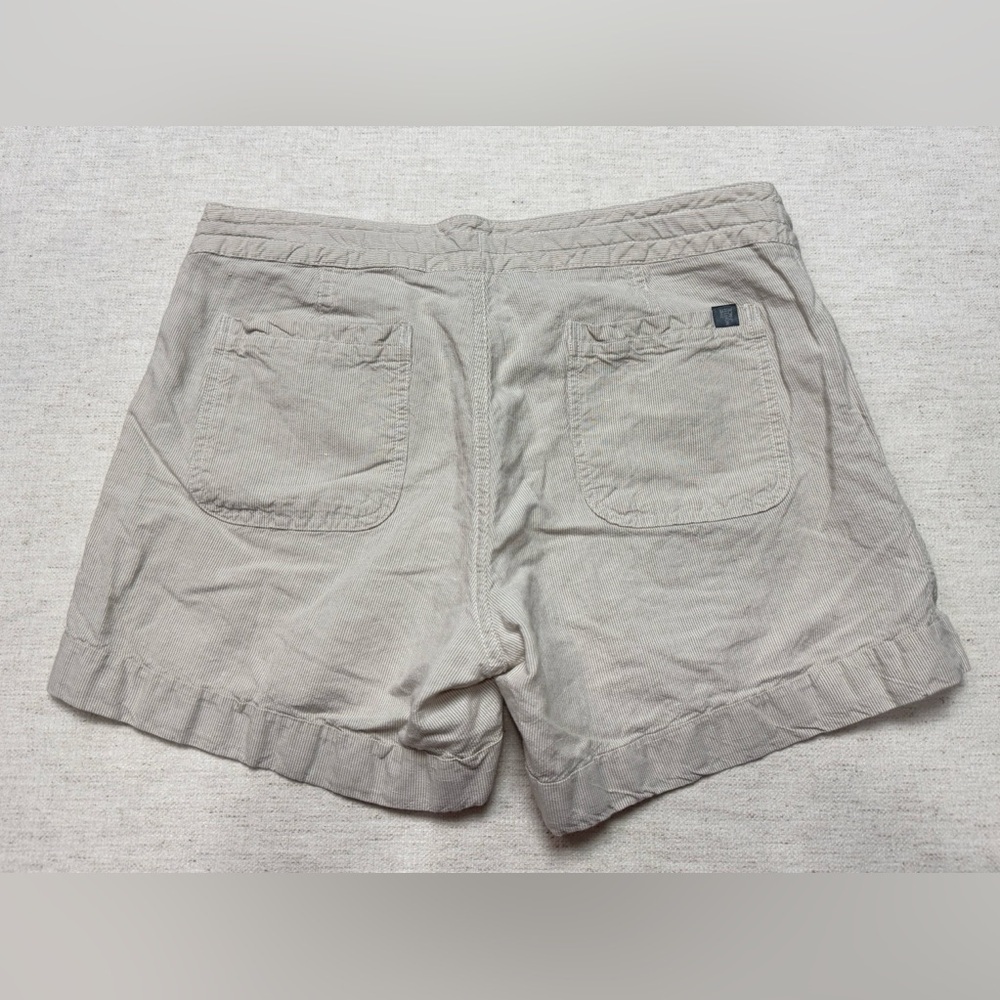 The North Face Women’s Tan Khaki Shorts 8 Linen Cotton Blend Outdoor Hiking - Picture 6 of 6